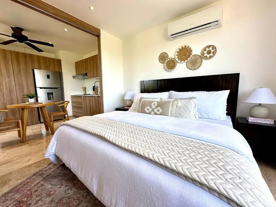 Cozy Studio With Balcony And Rooftop Pool In Tulum 0*,  Mexico